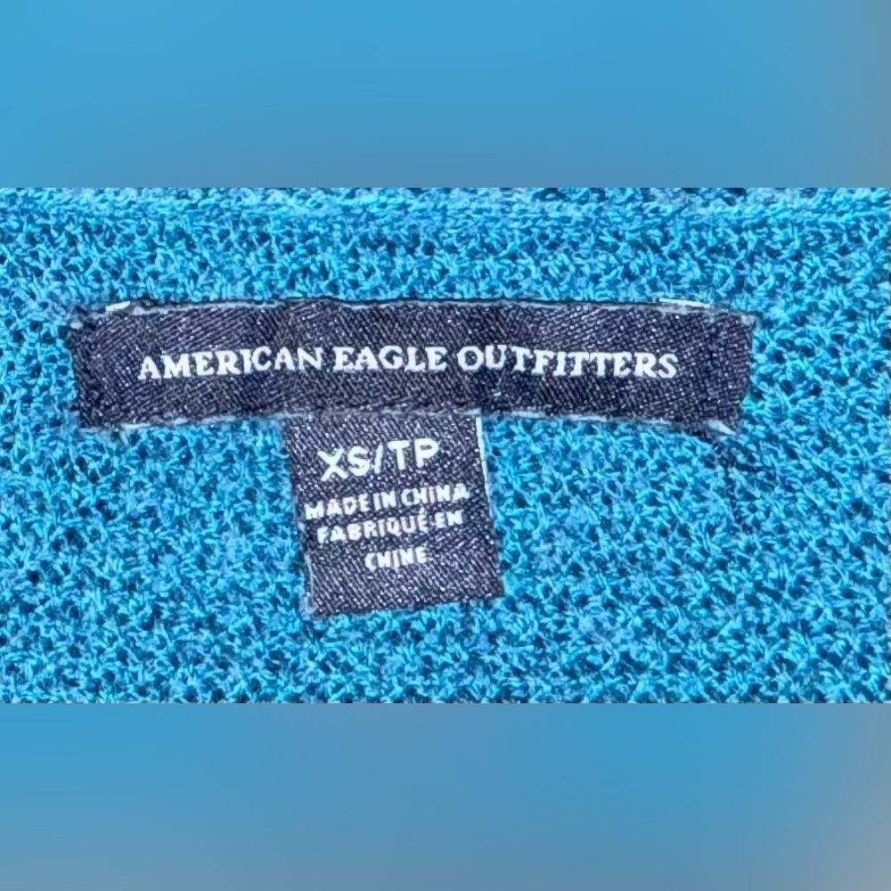 American Eagle Women's Crew Neck Sweater - Picture 9 of 10